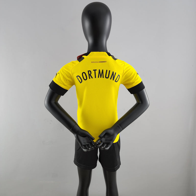 Kit Infantil Borussia Dortmund Titular 22/23 - My Store