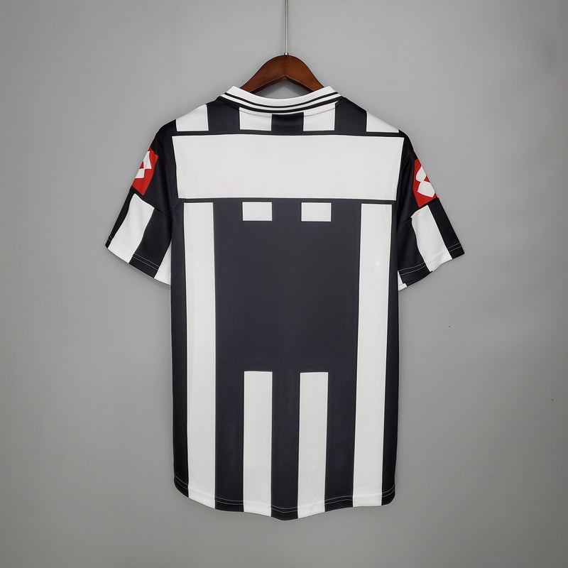 Camisa Juventus Titular 01/02 - Versão Retro - My Store